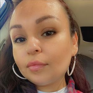 Meet your Posher, Blanca esthela